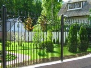 Кованые заборы на ленточном фундаменте 80 метров фото в Апрелевке